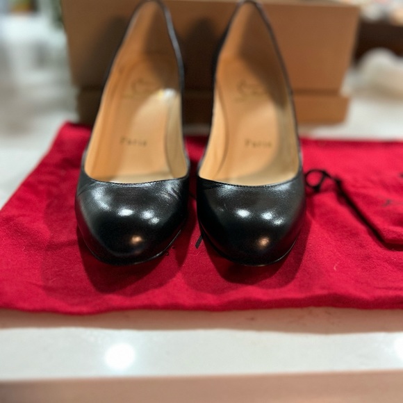 Christian Louboutin simple pump - Picture 10 of 11